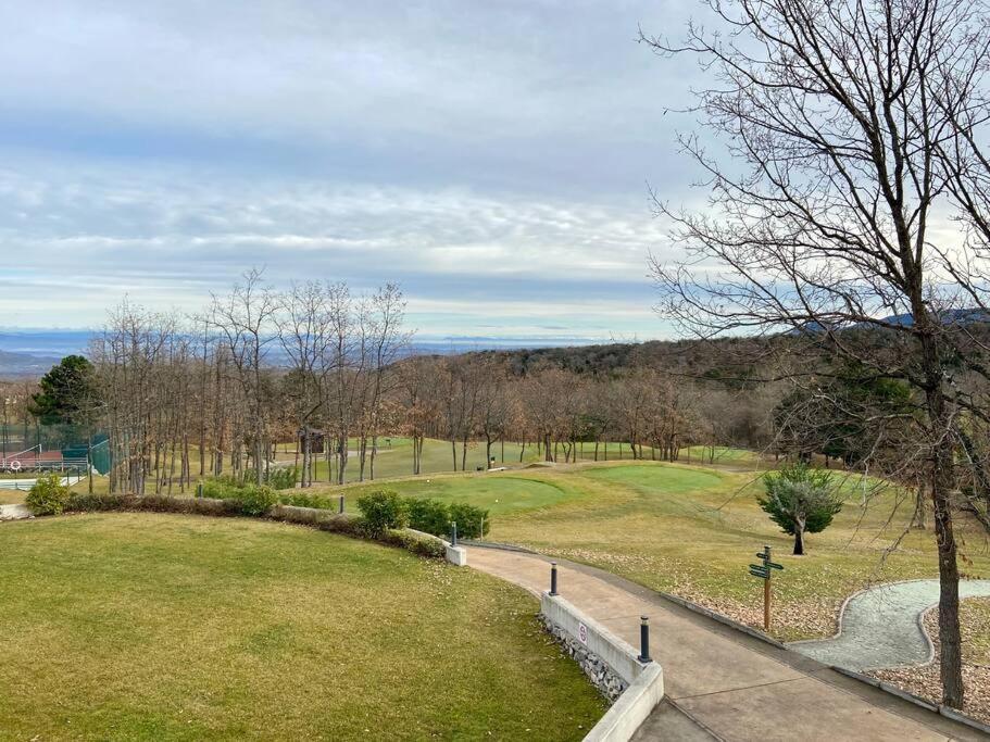 Golf Sojuela Naturaleza Pet Friendly Εξωτερικό φωτογραφία